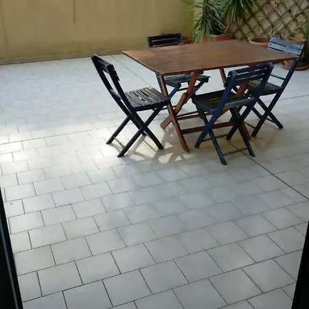 Apartment Grazioso Con Ampia Veranda Abitabile *